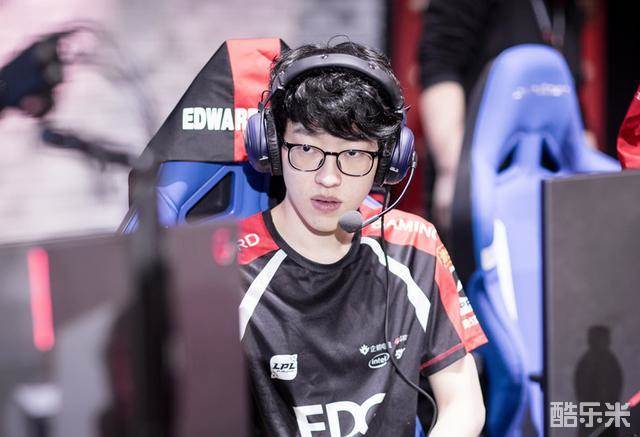 影响并及时 影响并及时