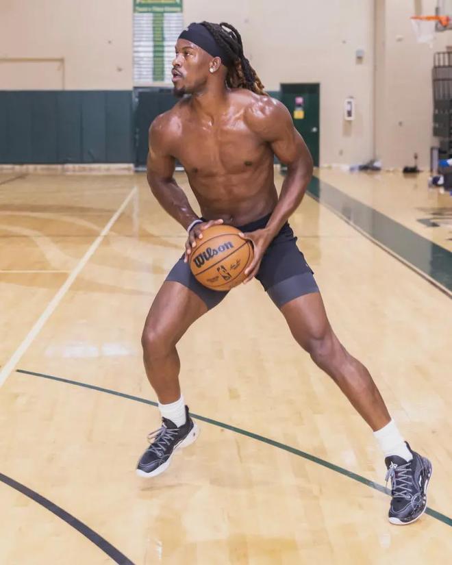 征意义的 征意义的