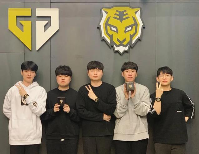 为什么是 为什么是